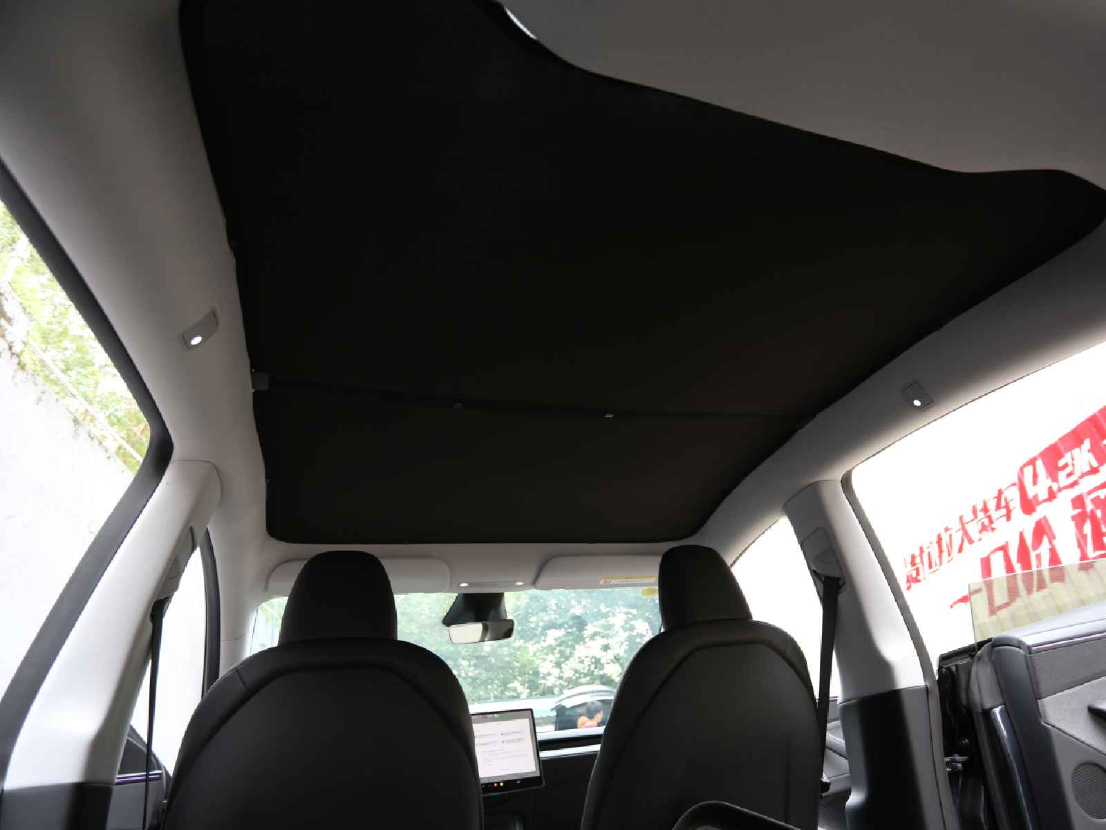 TJ382_TeslaModelY2025JuniperGlassRoofSunshade