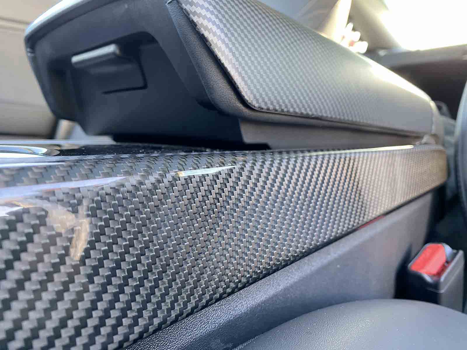 Model 3&Y: Middle Console Edge Trim (Genuine Carbon Fiber Collection) - Torque Alliance