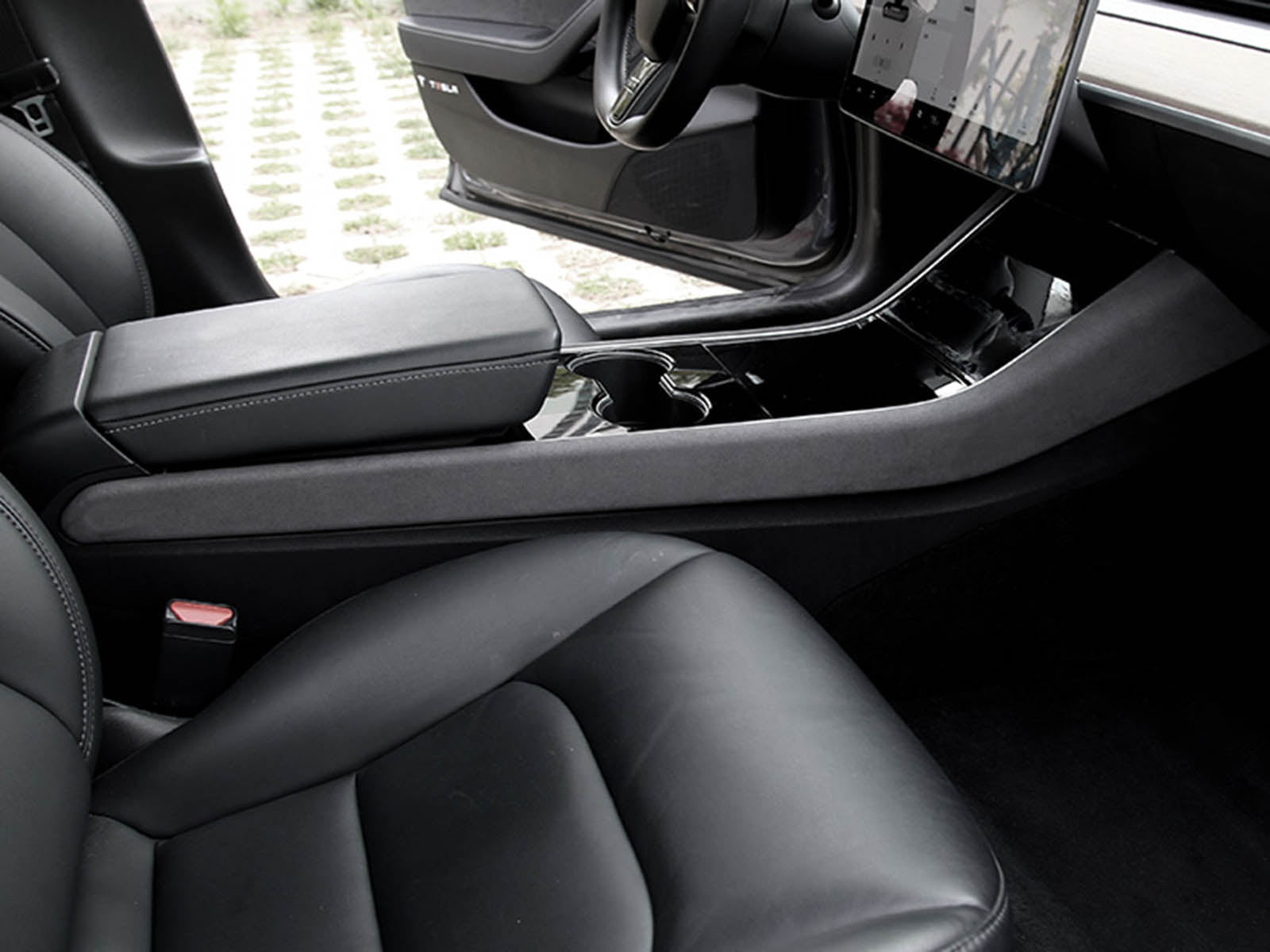 Model 3&Y: Interior Alcantara Collection