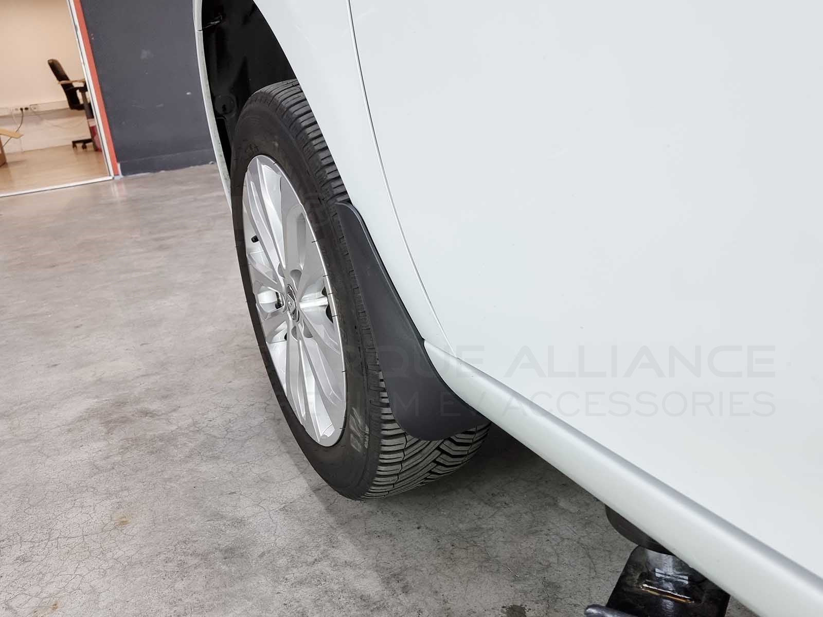 Renault Zoe: Mud Flaps, Splash Guard - Torque Alliance