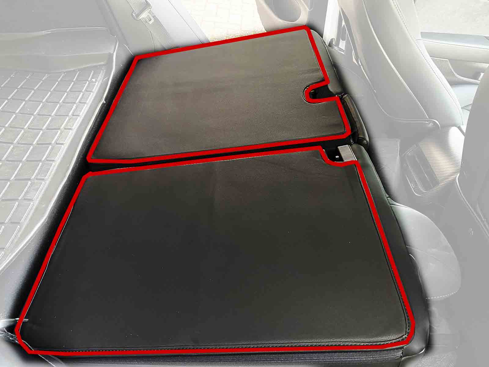 Modèle 3 : Tapis de protection du siège arrière / du coffre (2 pièces) - Torque Alliance
