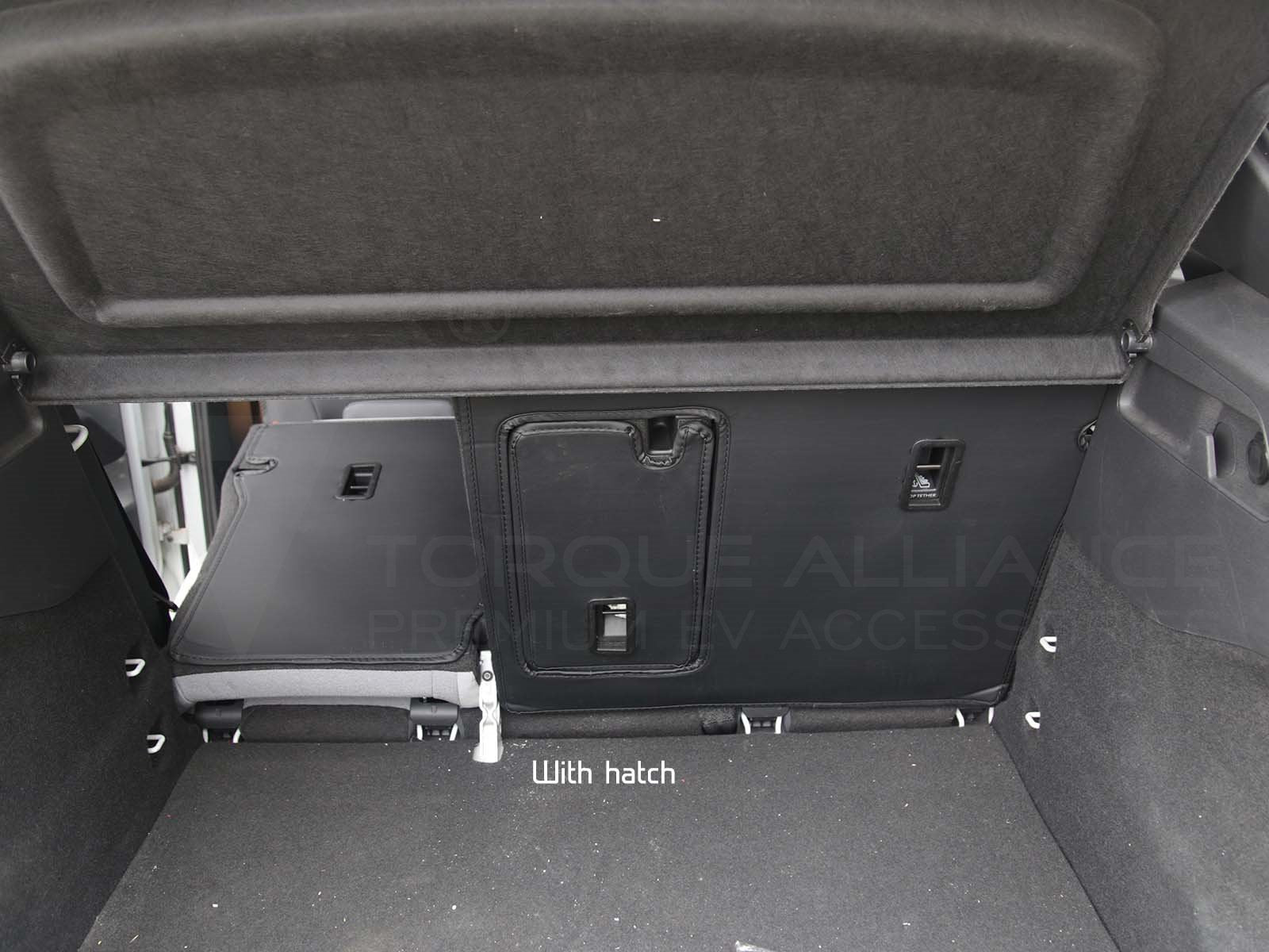 VW ID 3 : Jeu de housses de protection pour le dossier arrière et le coffre (cuir artificiel) - Torque Alliance
