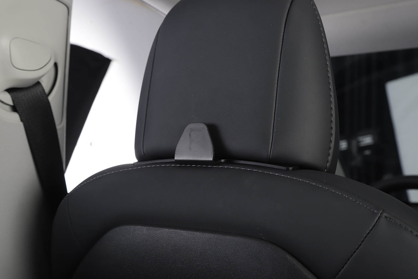 Tesla Model 3 and Model Y: Seat Headrest Hook Hanger, Bag Holder - Torque Alliance