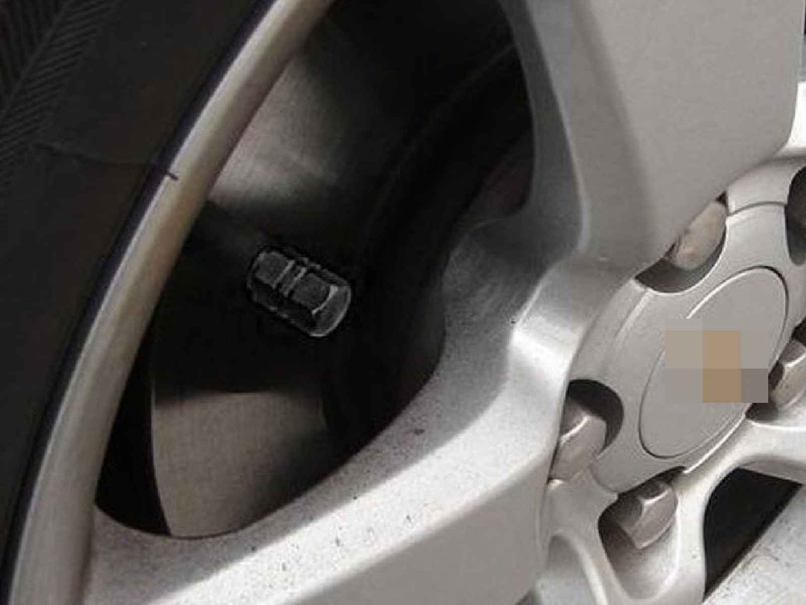 VW ID.3,ID.4,ID.5: Wielventieldoppen, luchtventielsteelkappen (Aluminium, 4 stuks)