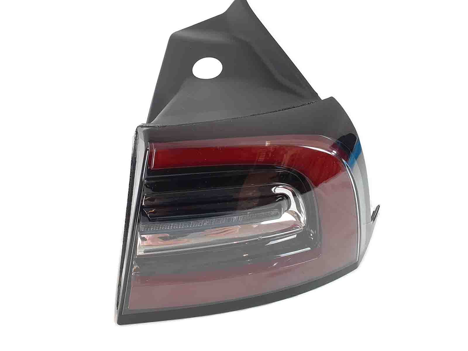 Model 3: Right Outer Tail Light (Chassis part) (1077398-00-F,107739800F,1077398 00 F) - Torque Alliance