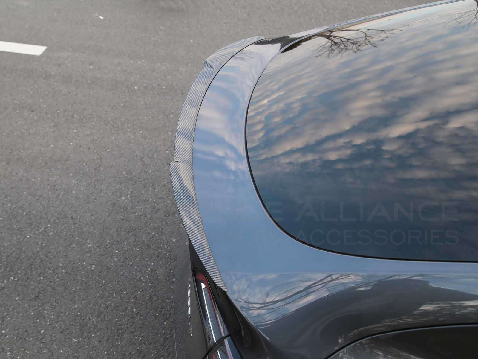 Tesla Model Y : Spoiler arrière sportif (ABS + revêtement)